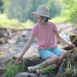 她是自閉癥少女，她在通過旅行尋找詩和遠(yuǎn)方