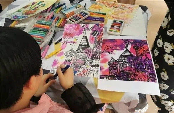 “你可知我的感受——陪我的自閉癥孩子畫畫”公益活動在上海舉行