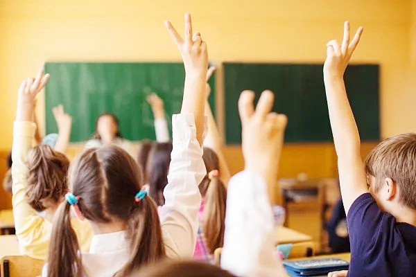 自閉癥孩子如何上小學？特殊教育學校也是選擇