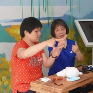 當(dāng)圖書管理員18年，這位南京自閉癥女士具有“最強大腦”