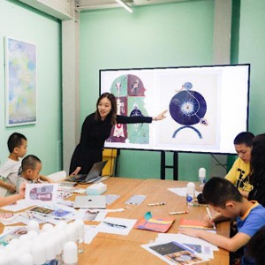 北京時代美術館舉辦關愛孤獨癥兒童公益活動