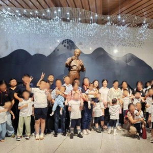 長沙孤獨(dú)癥兒童參加“逐夢稻香、點(diǎn)亮童心”研學(xué)活動