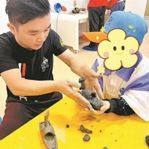 “濃情端午 傳承古韻”孤獨(dú)癥家庭主題活動在泉州舉行