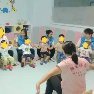 廣西幼師“愛撒星空”志愿服務(wù)團(tuán)隊(duì)幫扶2000多名自閉癥兒童