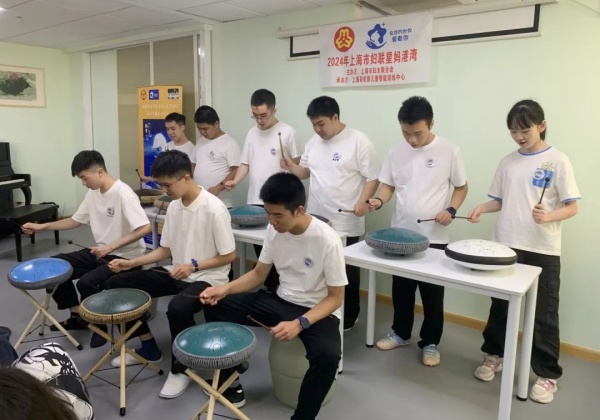 上海市婦聯(lián)舉辦孤獨癥公益音樂會