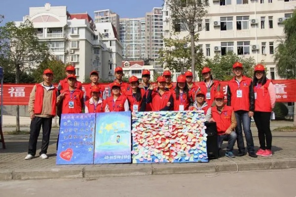 關(guān)愛自閉癥兒童，武漢輕工大學(xué)志愿者堅守十年